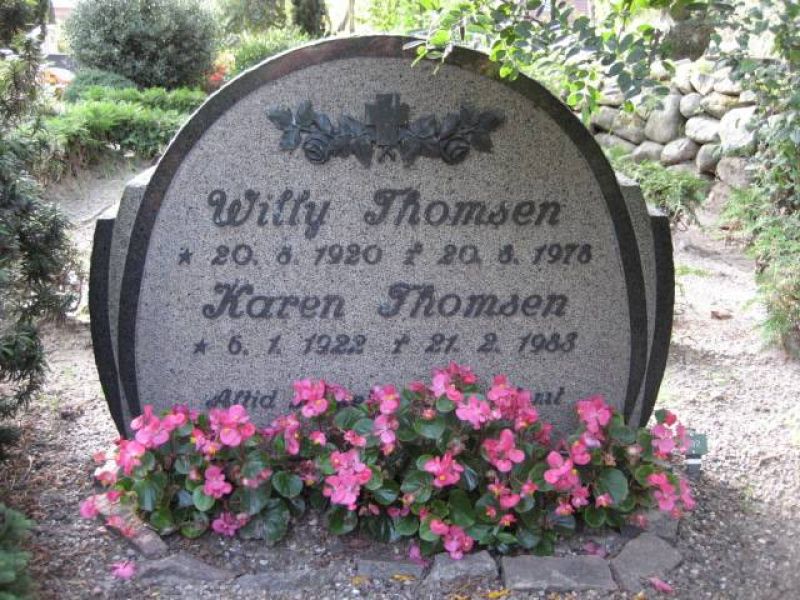 Karen  Thomsen               .jpg